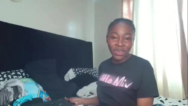 Image 12 of miss_kiarrafit Stream on Chaturbate on 1 month ago