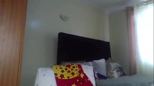 Image 2 of miss_kiarrafit Stream on Chaturbate on 15 days ago