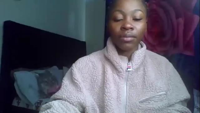 Image 4 of miss_kiarrafit Stream on Chaturbate on 3 months ago
