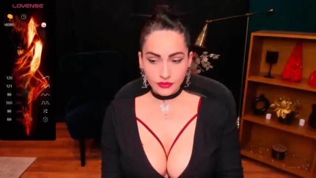 Thumbnail 2, miss_leiaholt's Stream at Chaturbate, 17 months ago