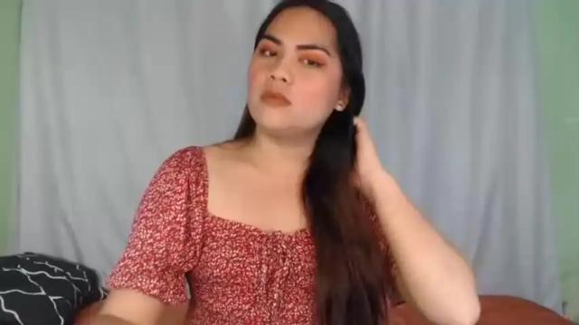 Image 3 of miss_lenaxxx Stream on Chaturbate on 19 months ago