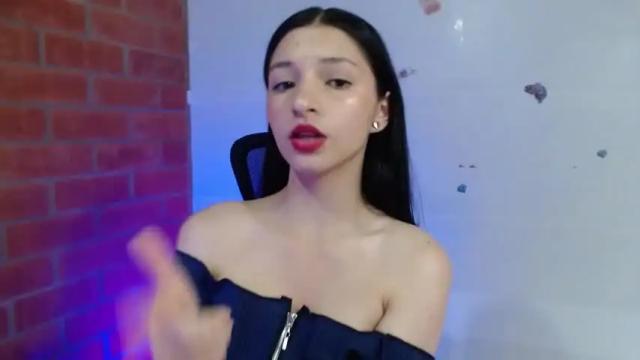 Image 4 of miss_luciaa Stream on Chaturbate on 18 months ago