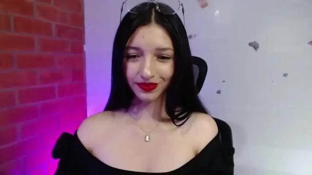 Thumbnail 1, miss_luciaa's Stream at Chaturbate, 17 months ago