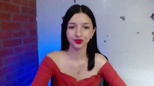 Image 2 of miss_luciaa Stream on Chaturbate on 17 months ago