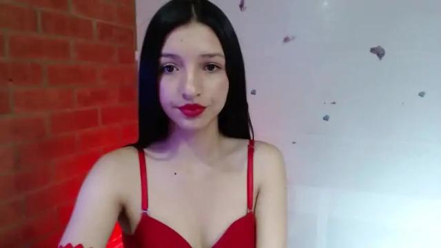 Image 11 of miss_luciaa Stream on Chaturbate on 17 months ago