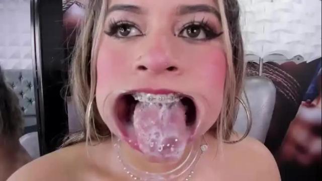 Image 3 of miss_lucyla Stream on Chaturbate on 1 month ago