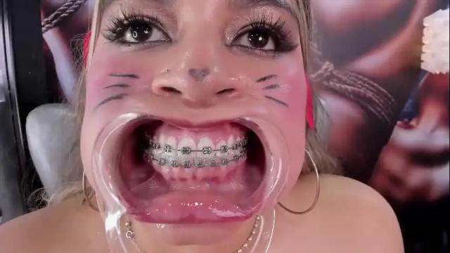 Thumbnail 2, miss_lucyla's Stream at Chaturbate, 21 days ago