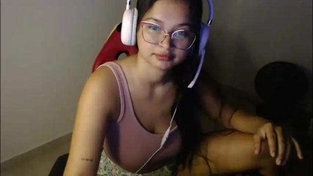 Image 6 of miss_ly_ Stream on Chaturbate on 5 months ago