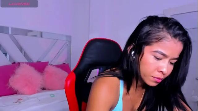 Image 11 of miss_megan__ Stream on Chaturbate on 1 month ago