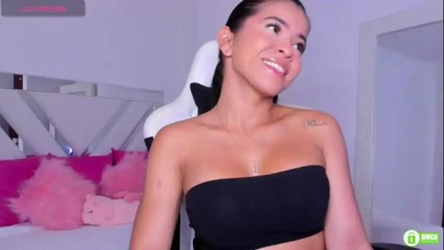 Image 6 of miss_megan__ Stream on Chaturbate on 1 month ago