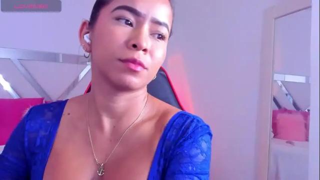 Image 10 of miss_megan__ Stream on Chaturbate on 25 days ago
