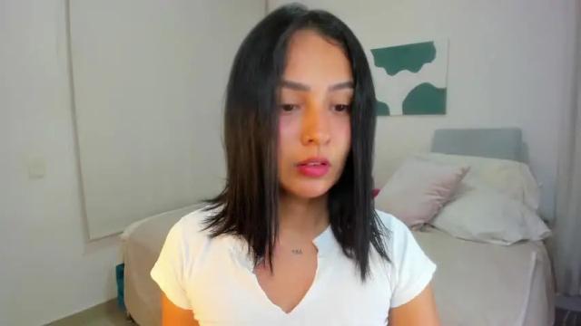 Image 7 of miss_mia_c Stream on Chaturbate on 13 months ago