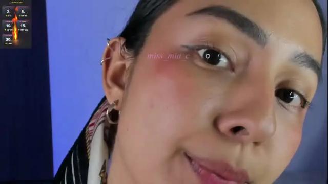 Image 2 of miss_mia_c Stream on Chaturbate on 19 days ago