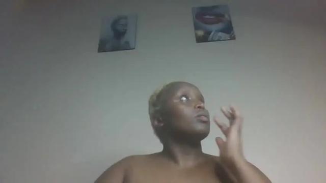 Image 2 of miss_nada Stream on Chaturbate on 16 months ago