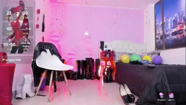 Image 3 of miss_nicolesds Stream on Chaturbate on 1 month ago