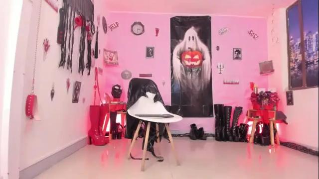 Image 8 of miss_nicolesds Stream on Chaturbate on 24 days ago
