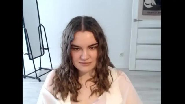 Image 6 of miss_ninetta Stream on Chaturbate on 1 month ago