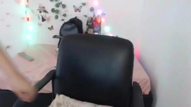 Image 2 of miss_pucca Stream on Chaturbate on 17 months ago