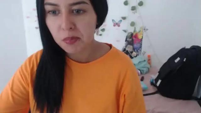Image 2 of miss_pucca Stream on Chaturbate on 17 months ago