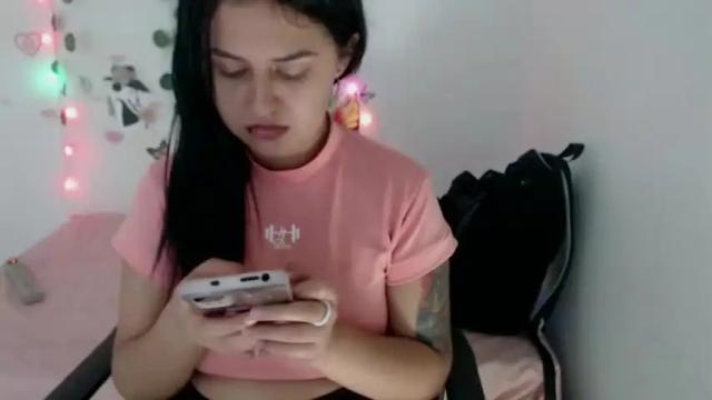Image 3 of miss_pucca Stream on Chaturbate on 16 months ago
