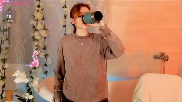 Image 11 of miss_redfox Stream on Chaturbate on 1 month ago
