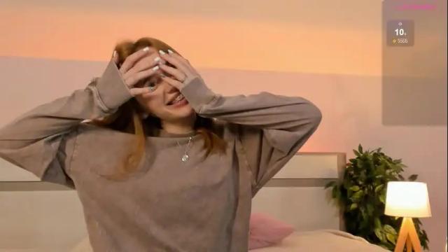 Image 4 of miss_redfox Stream on Chaturbate on 29 days ago
