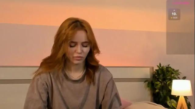 Image 8 of miss_redfox Stream on Chaturbate on 29 days ago