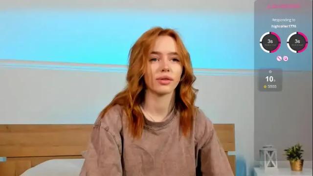 Image 2 of miss_redfox Stream on Chaturbate on 23 days ago