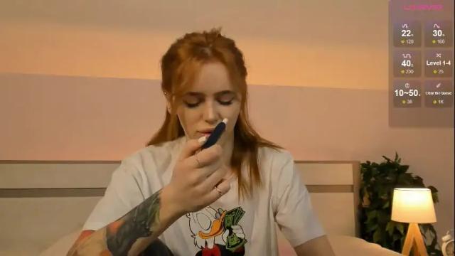 Image 2 of miss_redfox Stream on Chaturbate on 22 days ago