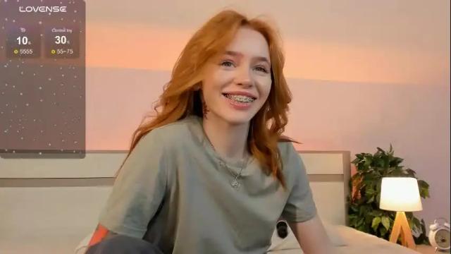 Image 2 of miss_redfox Stream on Chaturbate on 20 days ago