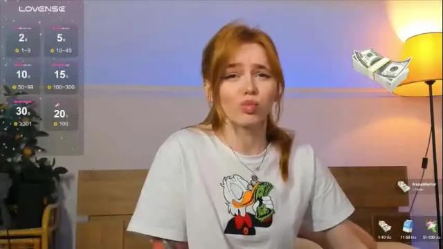 Image 3 of miss_redfox Stream on Chaturbate on 13 days ago