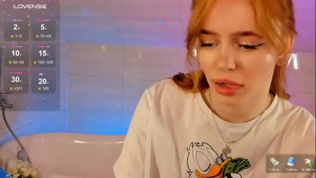 Image 2 of miss_redfox Stream on Chaturbate on 11 days ago