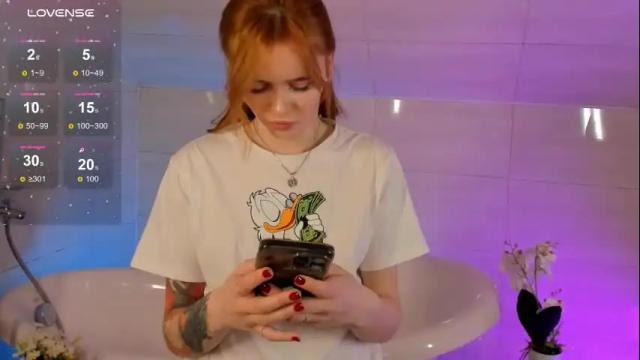 Image 8 of miss_redfox Stream on Chaturbate on 11 days ago