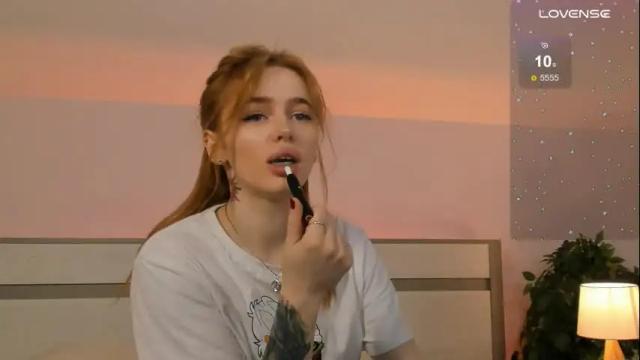 Image 11 of miss_redfox Stream on Chaturbate on 3 days ago