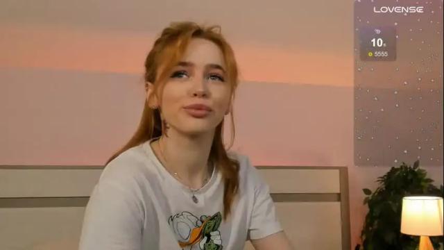 Image 7 of miss_redfox Stream on Chaturbate on 3 days ago