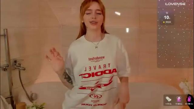 Thumbnail 3, miss_redfox's Stream at Chaturbate, 1 month ago