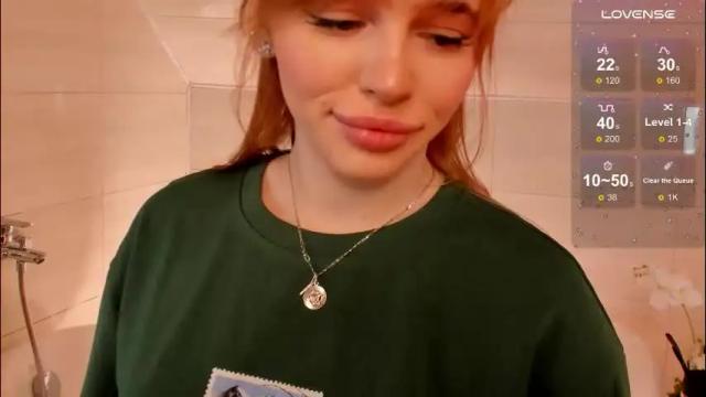 Image 10 of miss_redfox Stream on Chaturbate on 1 month ago