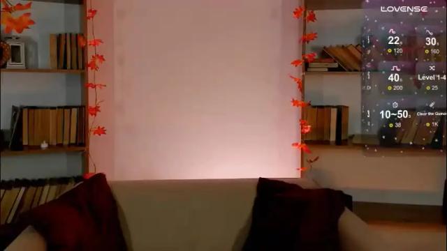 Image 2 of miss_redfox Stream on Chaturbate on 1 month ago