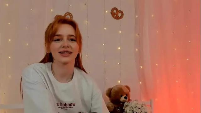 Image 11 of miss_redfox Stream on Chaturbate on 1 month ago