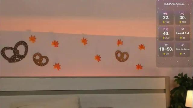 Image 2 of miss_redfox Stream on Chaturbate on 1 month ago