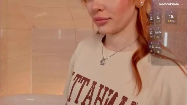 Image 7 of miss_redfox Stream on Chaturbate on 1 month ago