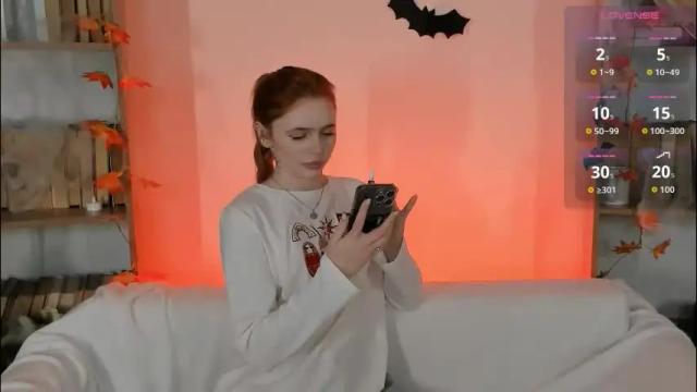 Image 2 of miss_redfox Stream on Chaturbate on 5 days ago