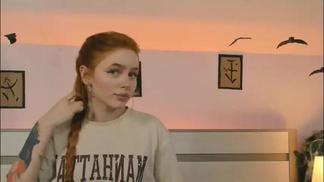 Image 4 of miss_redfox Stream on Chaturbate on 3 days ago