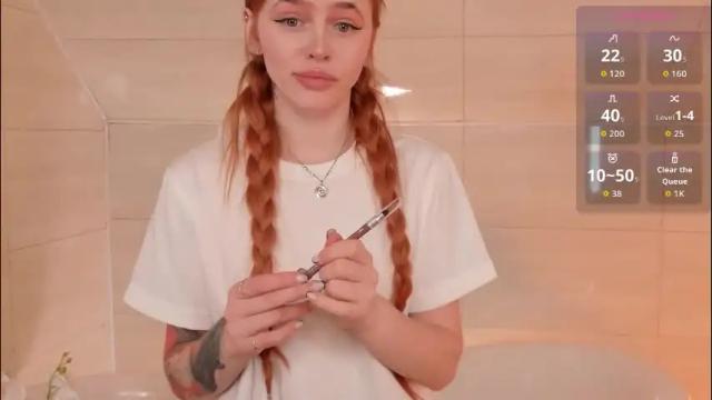 Image 2 of miss_redfox Stream on Chaturbate on 3 days ago