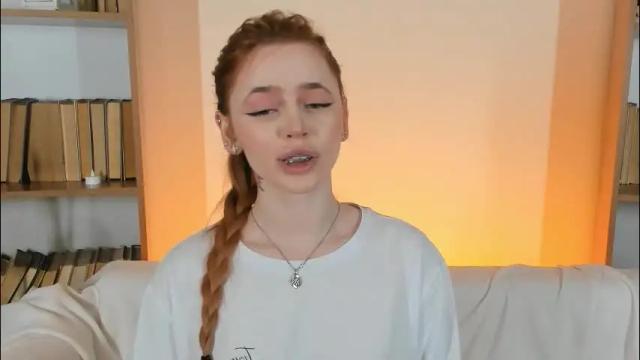 Image 11 of miss_redfox Stream on Chaturbate on 1 month ago