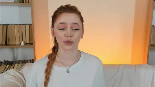 Image 12 of miss_redfox Stream on Chaturbate on 1 month ago