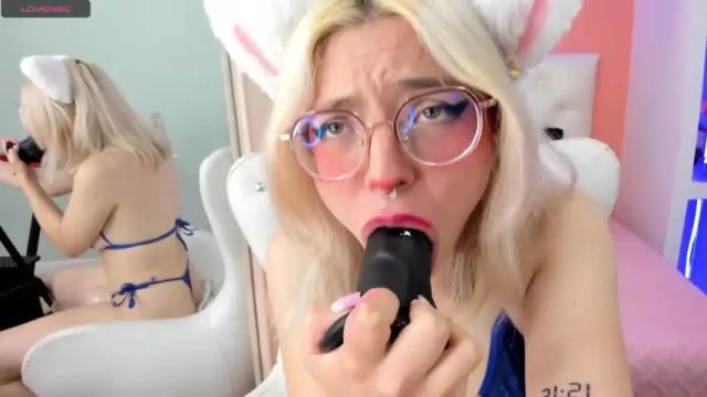 Image 6 of miss_romyna Stream on Chaturbate on 14 months ago