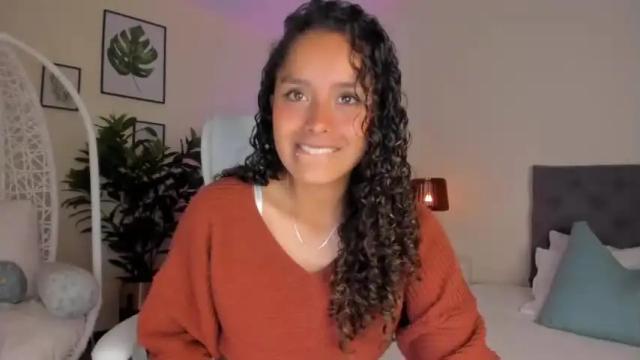 Image 6 of miss_salo Stream on Chaturbate on 15 months ago