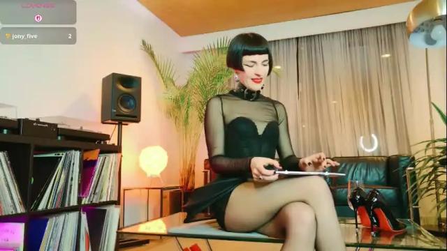 Image 2 of miss_satori_rose Stream on Chaturbate on 1 month ago