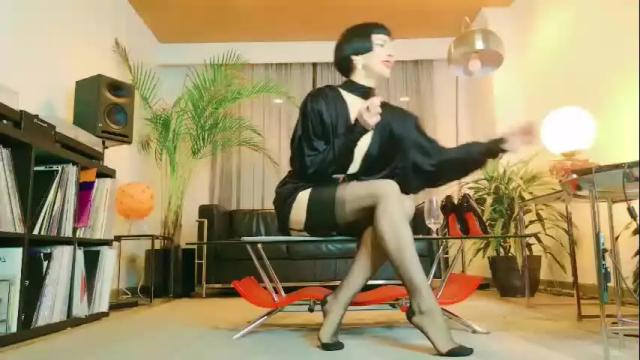 Image 6 of miss_satori_rose Stream on Chaturbate on 1 month ago
